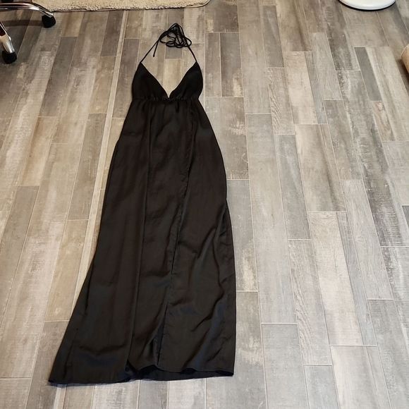 Simplee brand black silky slip dress - Picture 7 of 12